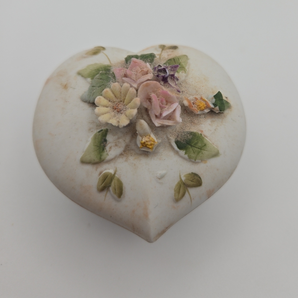💖 Vintage Lefton Heart Trinket Box | Hand-Painted Flowers | Japan